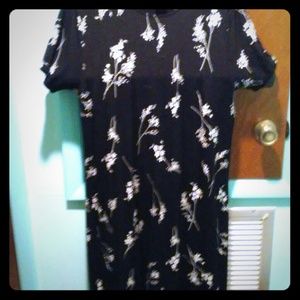 Dress, black and white flowered